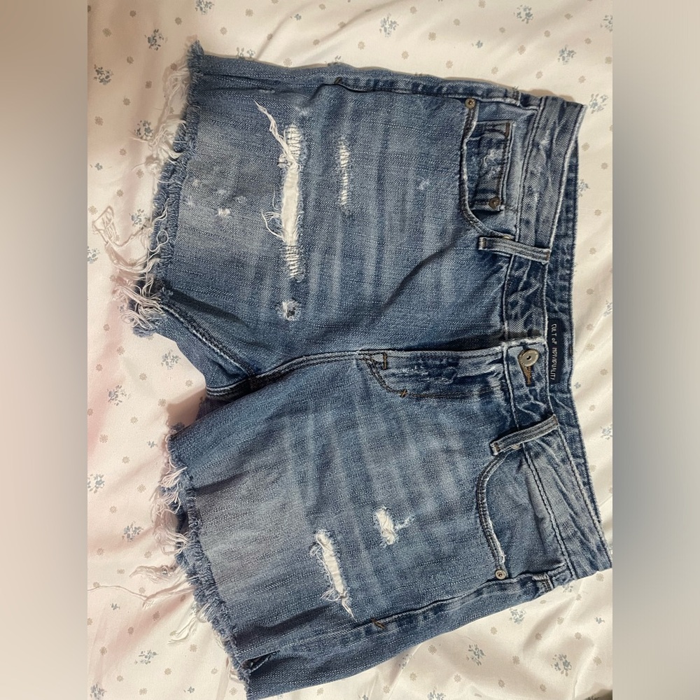 27” Waist Cult Of Individuality Denim Shorts